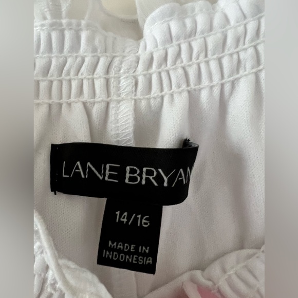 Lane Bryant Size 14/16 Flowy Blouse Cold Shoulder White Polka Dot Bell Sleeves - Picture 6 of 7